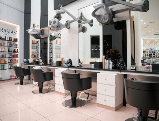 Amro Ladies Salon