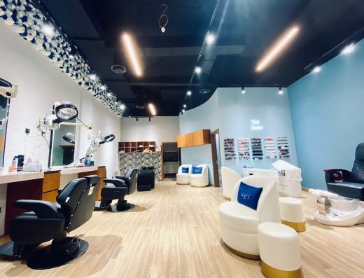 Head 2 Toe Salon