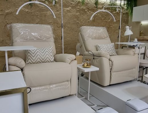 INSIDE Beauty Salon