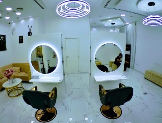 L’EIFFELINE Paris Beauty Salon | Nail Salon