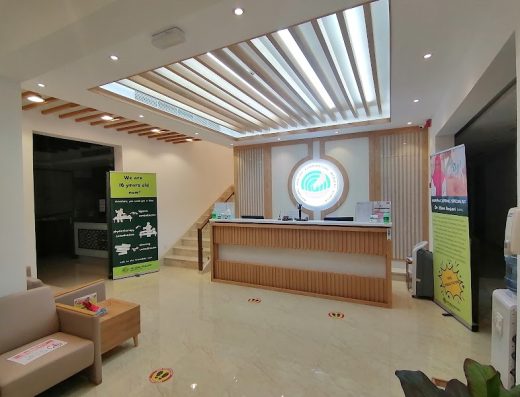 Natural Healing Acupuncture & Hijama Medical Center الحجامة والوخز بالإبر والتدليك العلاجي والصرف اللمفاوي