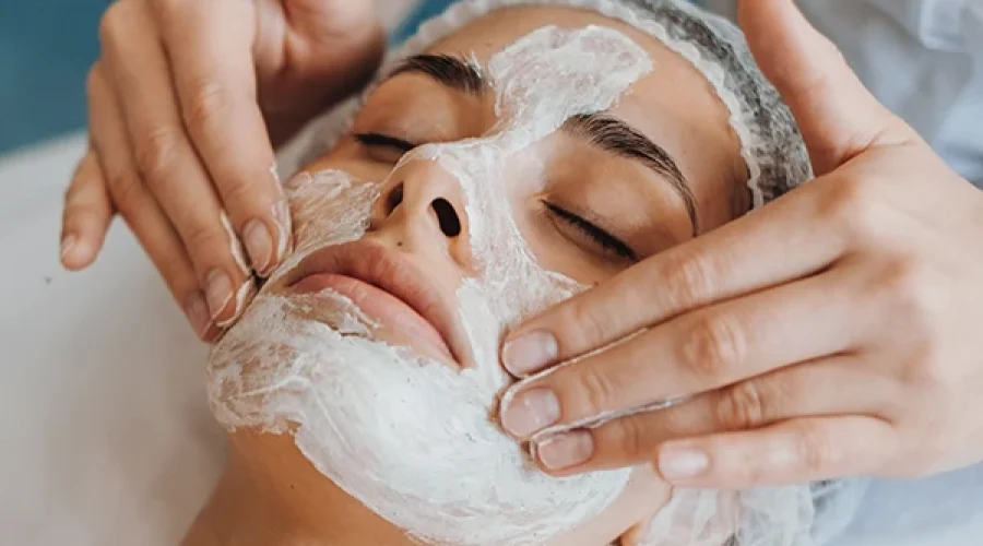 Top 10 Beauty Treatments Everyone in Dubai Is Searching For in 2025